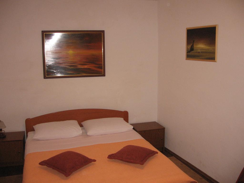 Apartments Darinka Skradin Pokoj fotografie