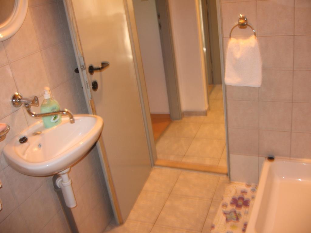 Apartments Darinka Skradin Pokoj fotografie