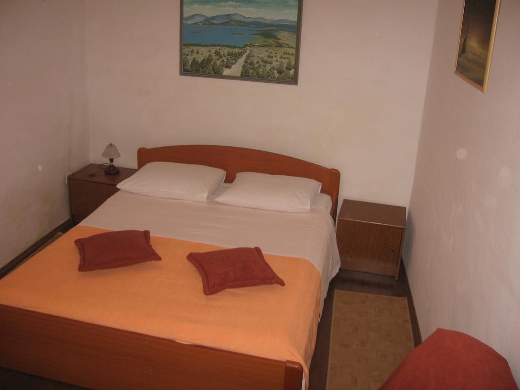 Apartments Darinka Skradin Pokoj fotografie